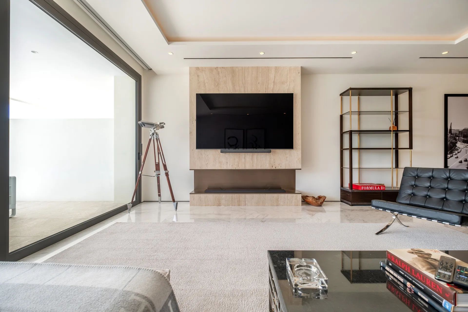 Beleef ultieme luxe op de Golden Mile van Marbella: jouw exclusieve droomwoning op een toplocatie! foto 3