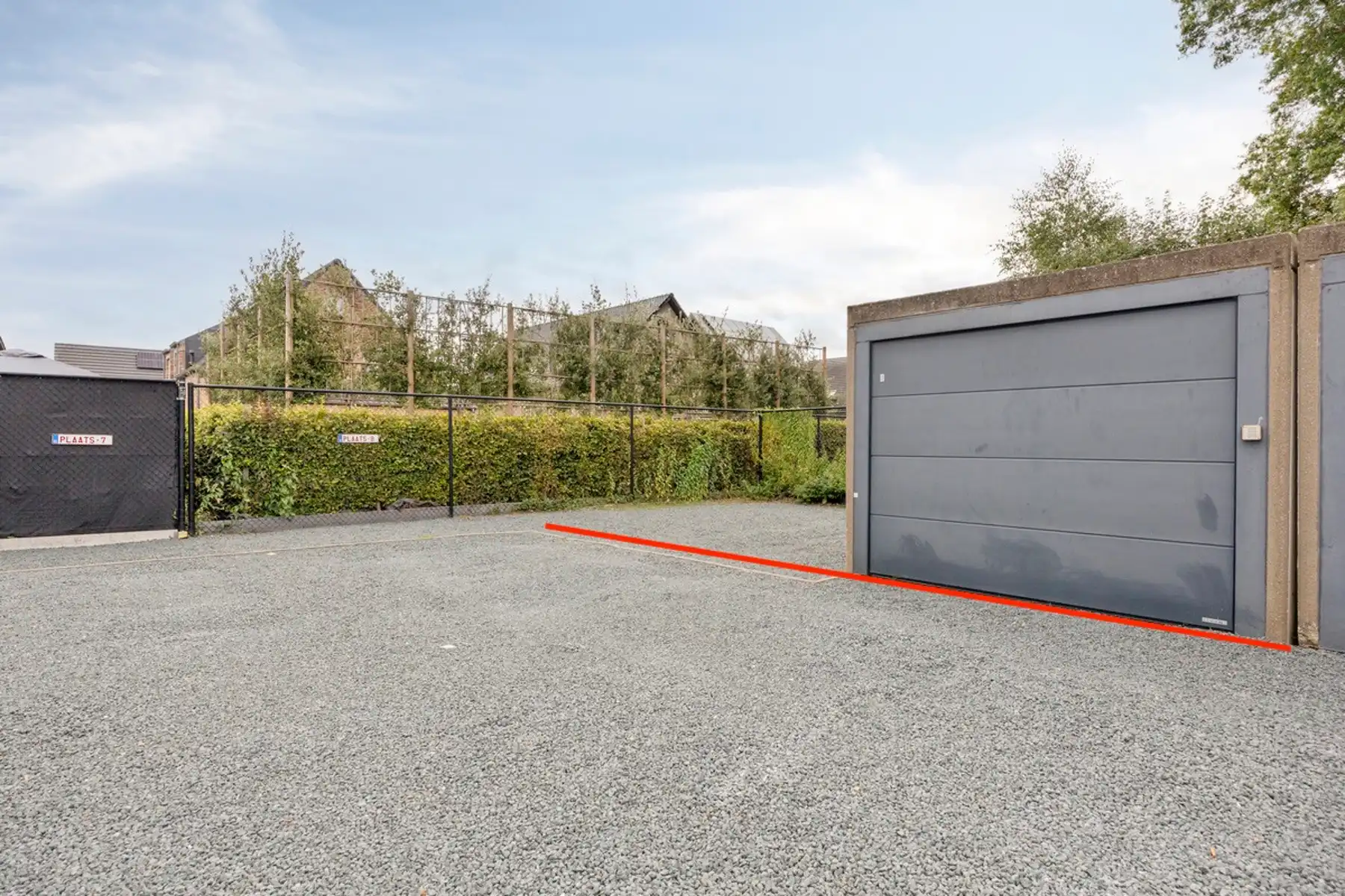 Uitzonderlijk ruim appartement met garage en staanplaats foto 27