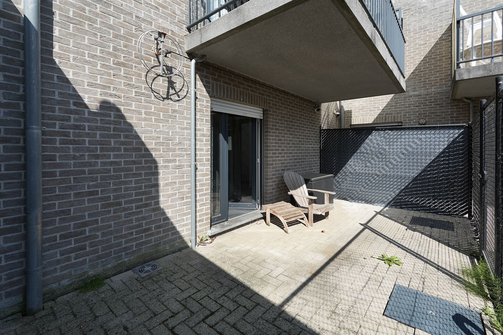 Centraal gelegen handelsglkvl / kantoor met berging! foto 15