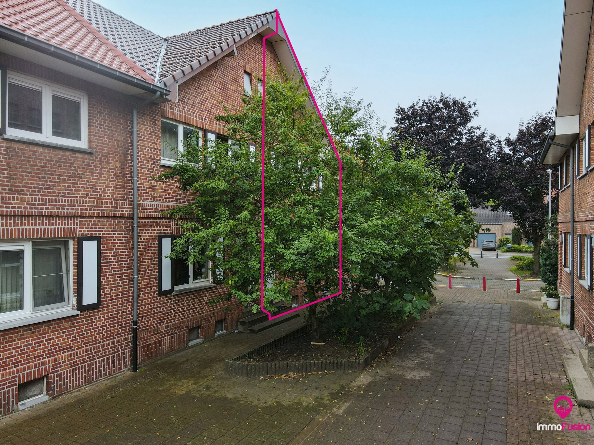 Aangename rijwoning met 4 slaapkamers in leuke woonomgeving! foto 43