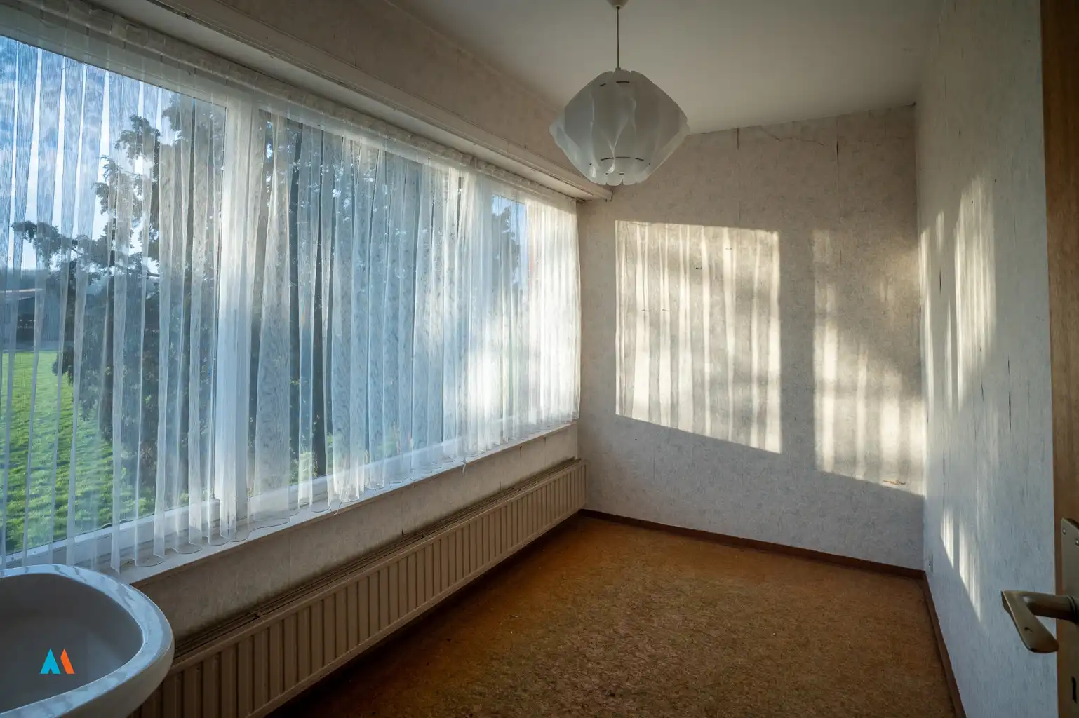 Boerderij met stallen op 1 ha foto 15