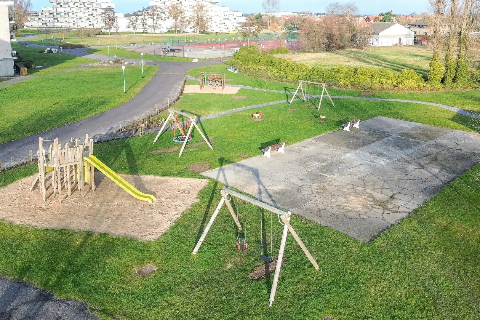 Instapklaar éénslaapkamerappartement met terras in Park Atlantis te De Haan foto 17