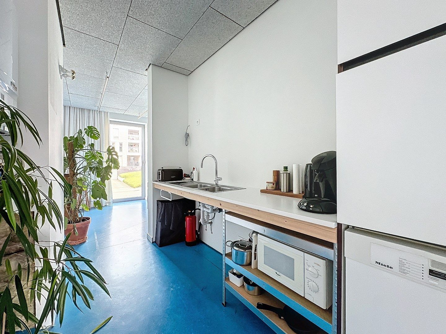 Modern kantoor in Kessel-Lo met keuken en private parkeerplaatsen! foto 10