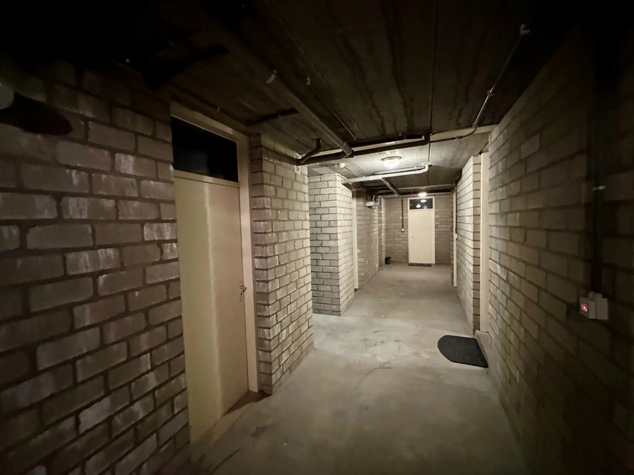 Gelijkvloers appartement met 2 slaapkamers, terras en privé garagebox foto 19