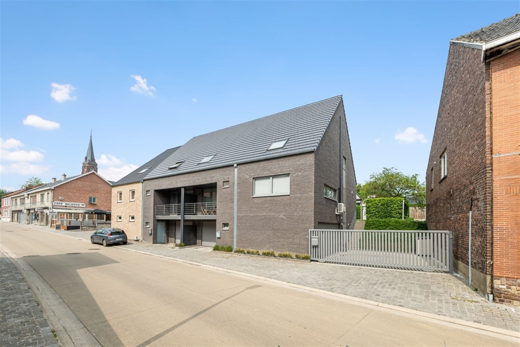 KNAPPE GEZINSWONING MET GEZELLIGE TUIN IN GROOT-GELMEN foto 42