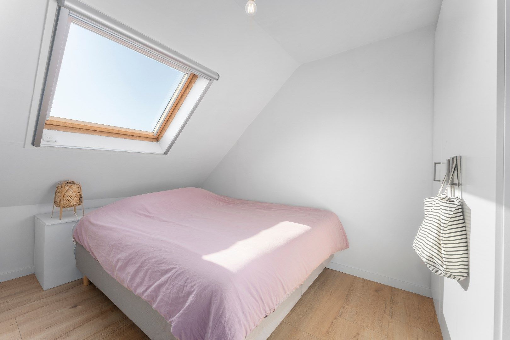 Hedendaagse woning met een warme uitstraling, rustig en groen gelegen  foto 15