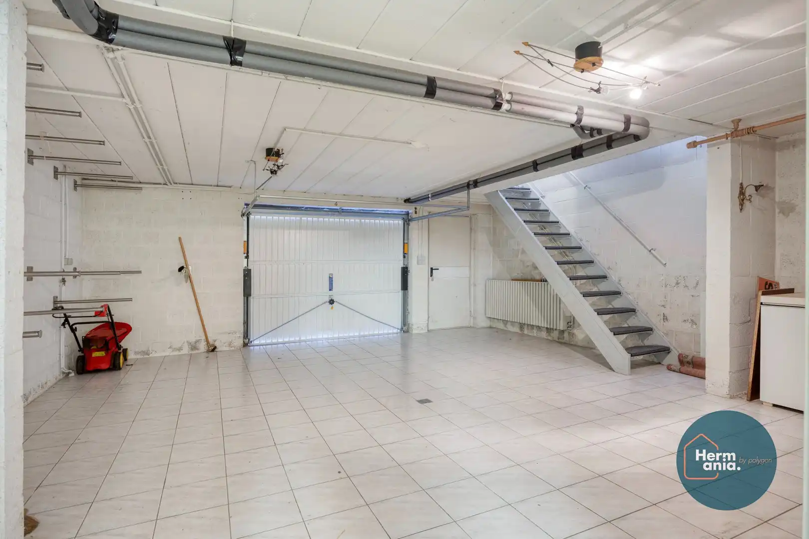 Vrijstaande woning met veel potentieel in een rustige omgeving te Bilzen foto 24