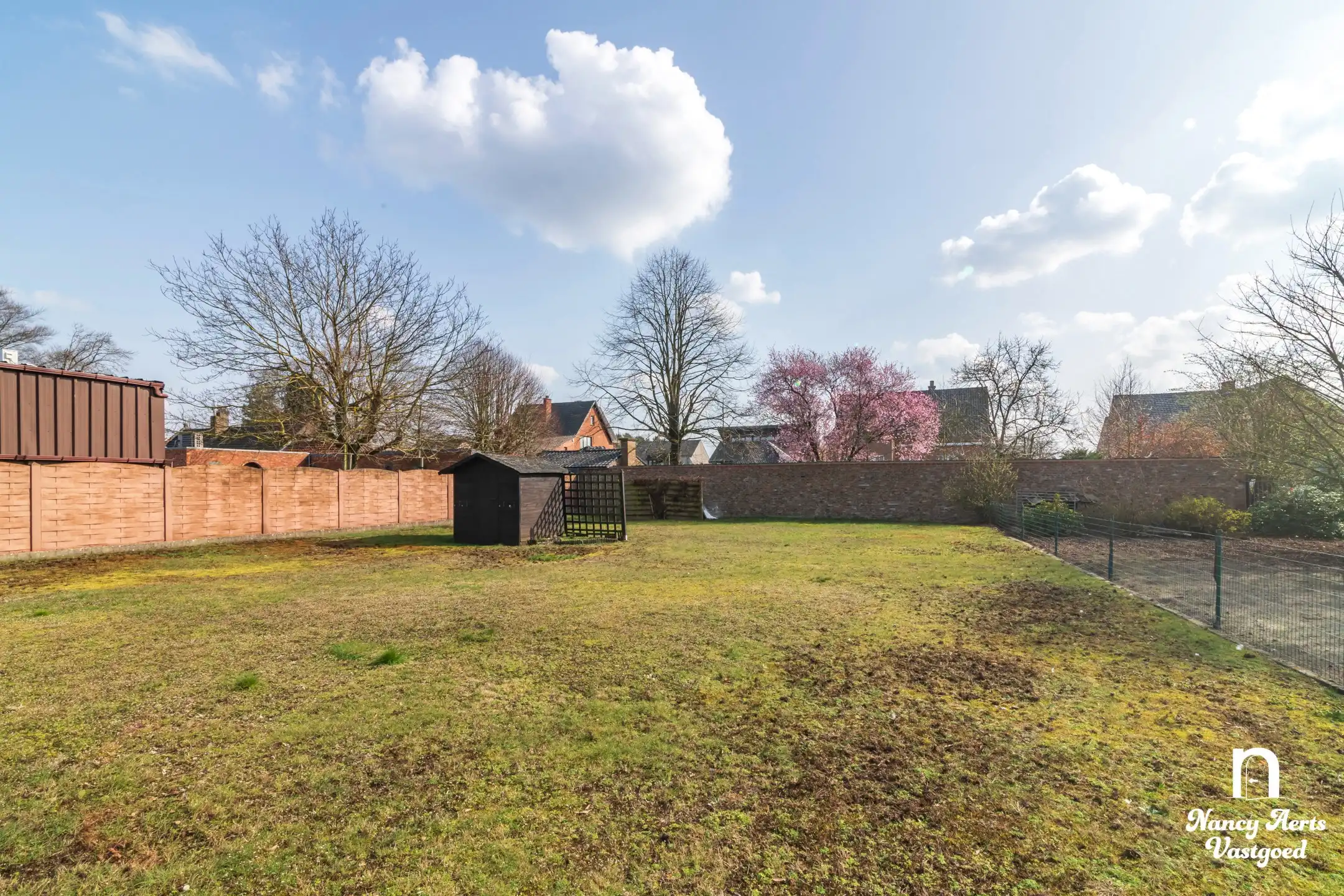 Gelijkvloers wonen met zonnige tuin op een ruim perceel foto 29