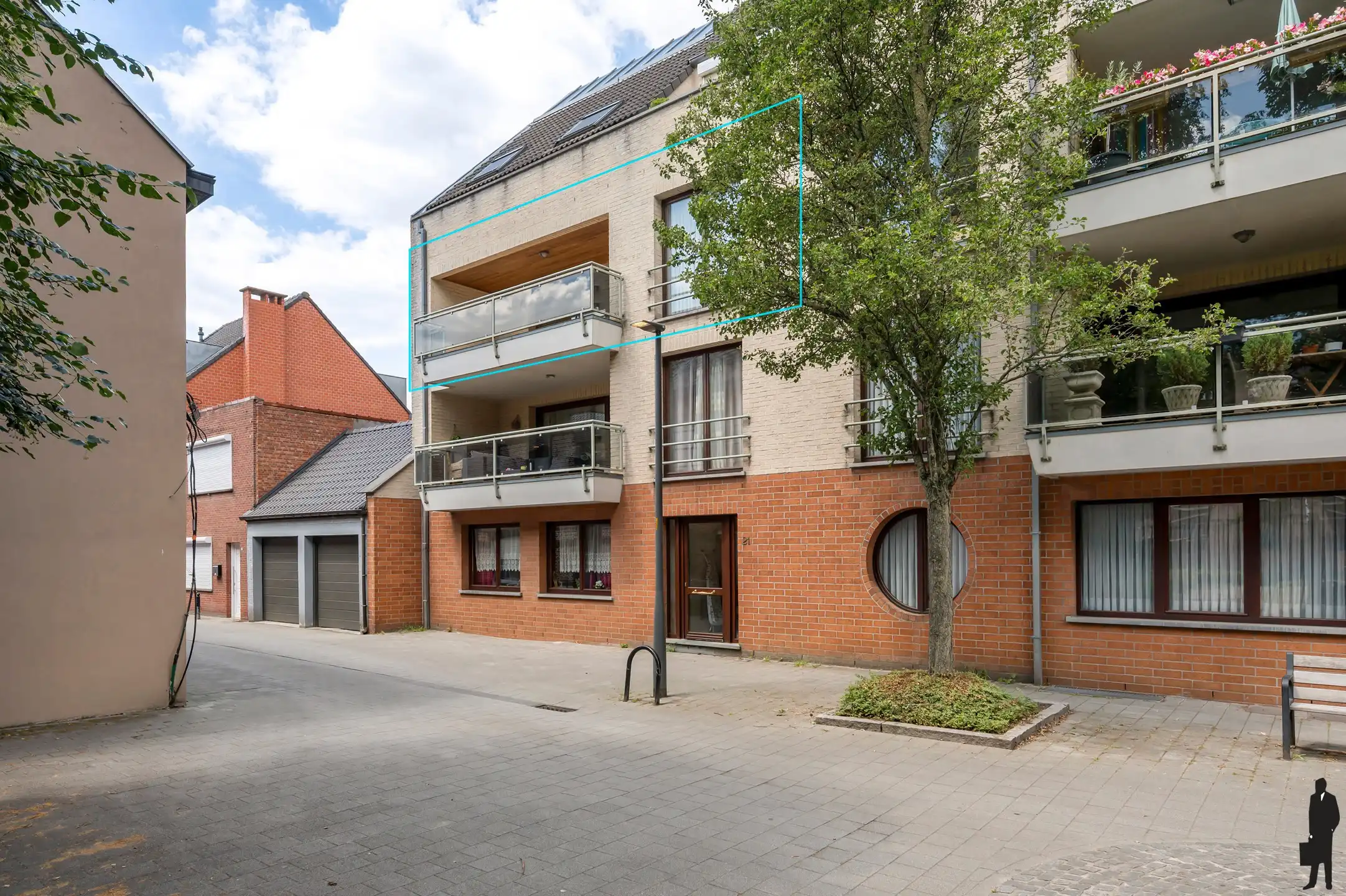 Ruim appartement van 123m² met zuidterras foto {{pictureIndex}}