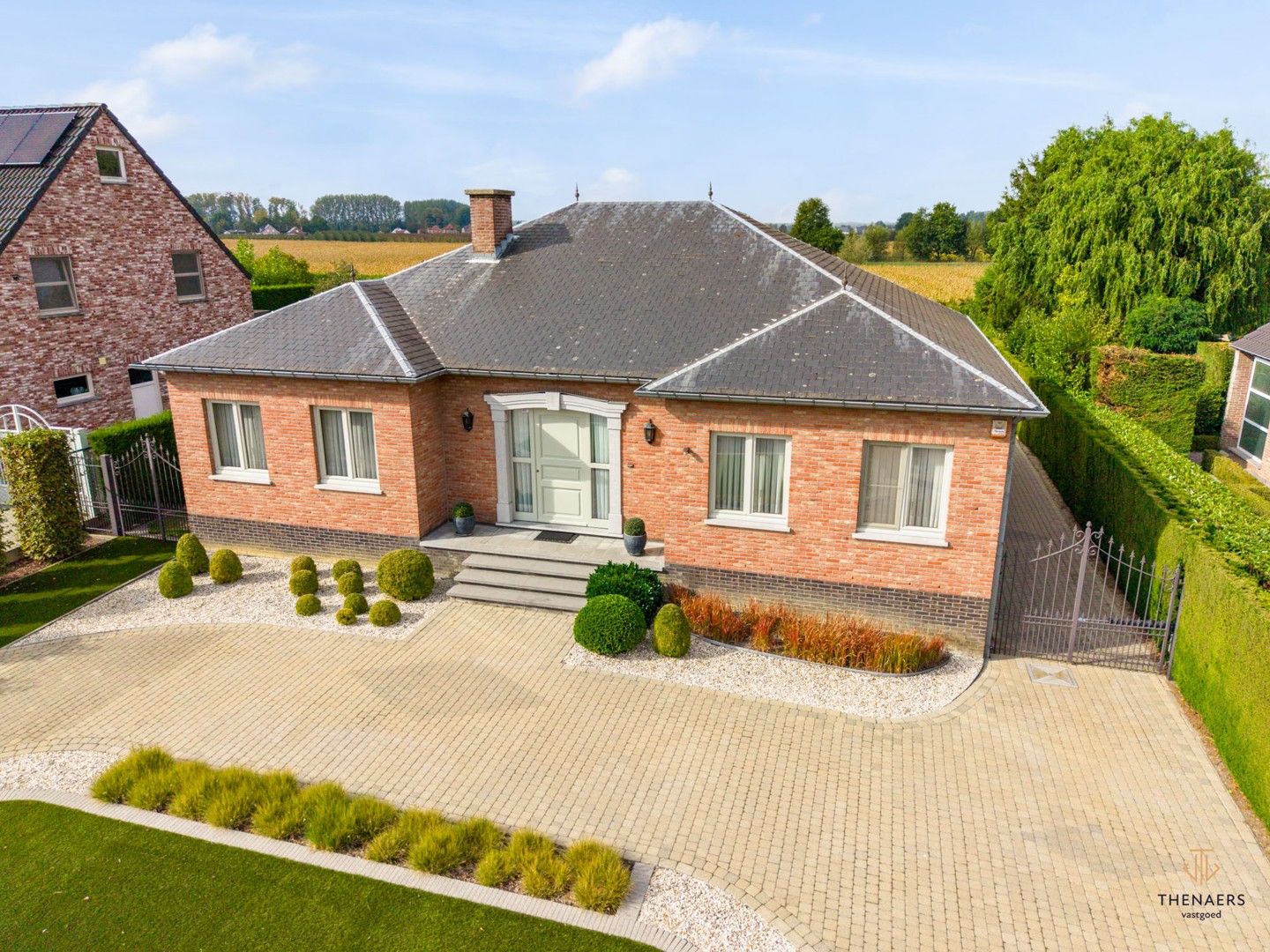 Mooi verzorgde landelijke woning met 3 slaapkamers. foto 33
