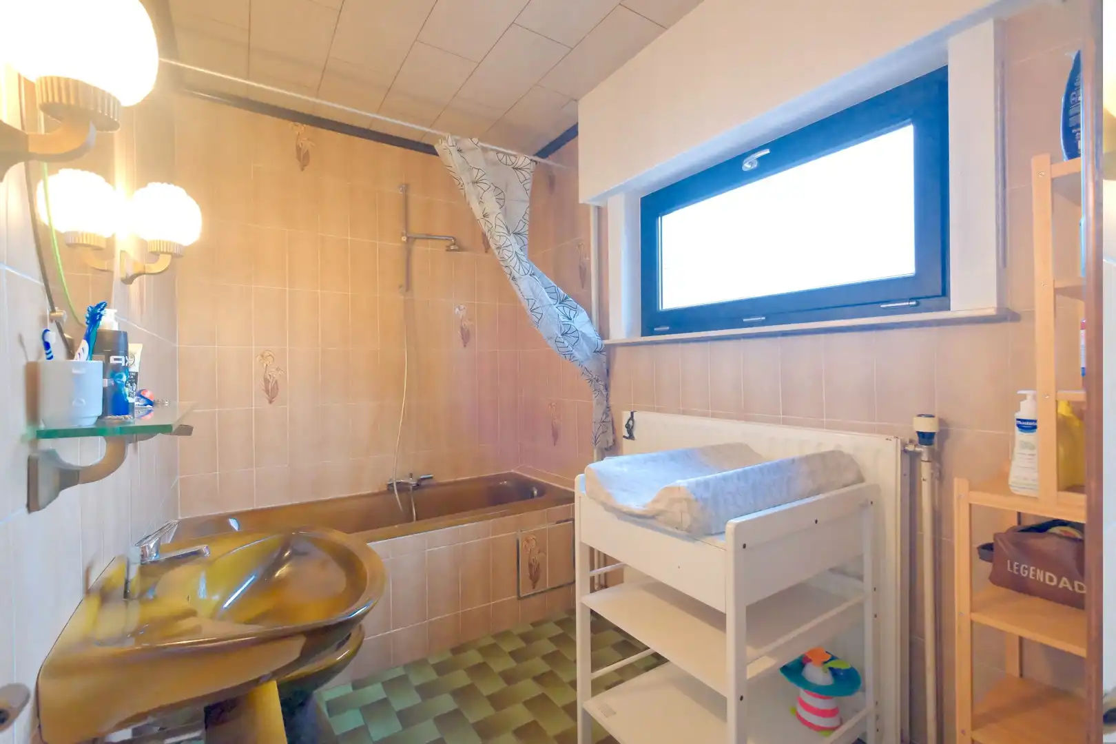 Rustig gelegen woning met 3 slpks en garage op perceel van 585 m²! foto 12