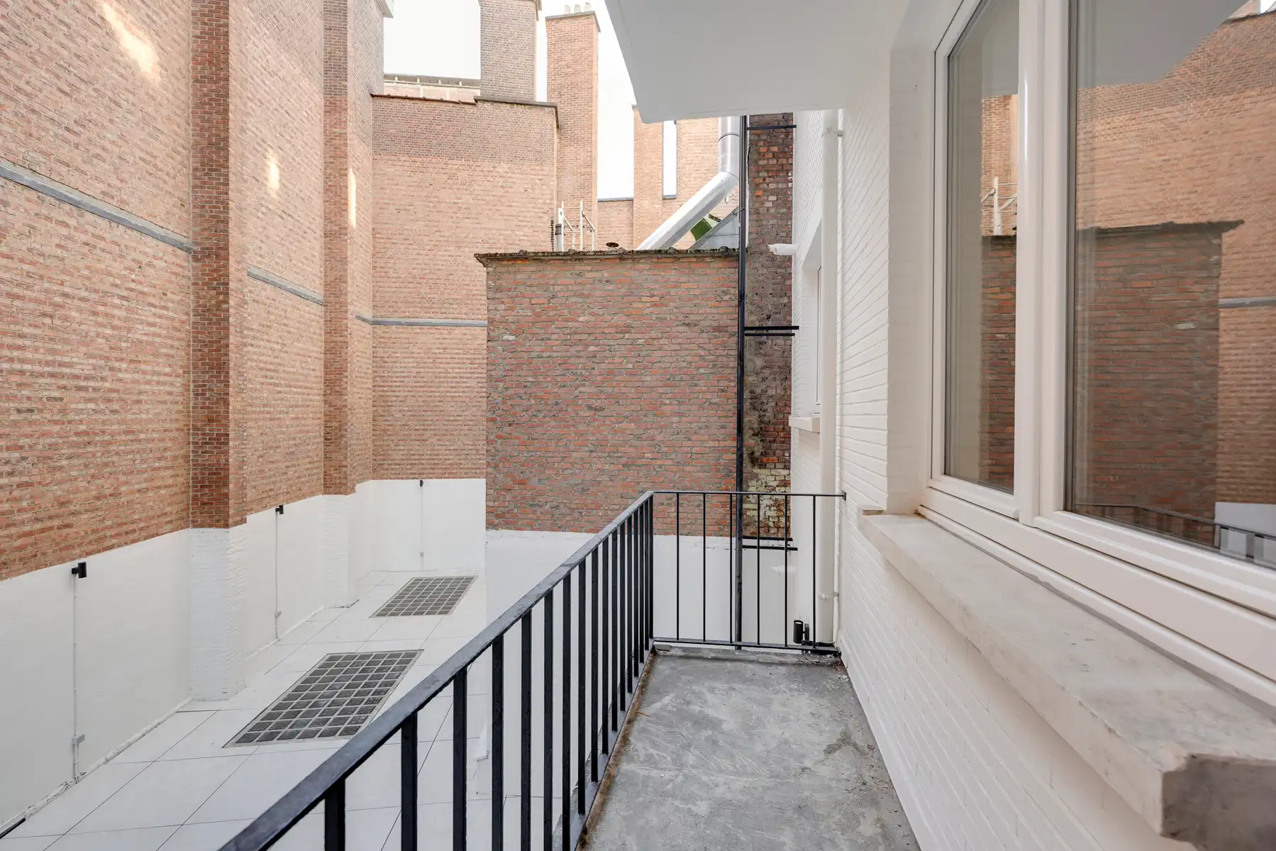 Instapklaar 3-slaapkamerappartement met terras foto 6