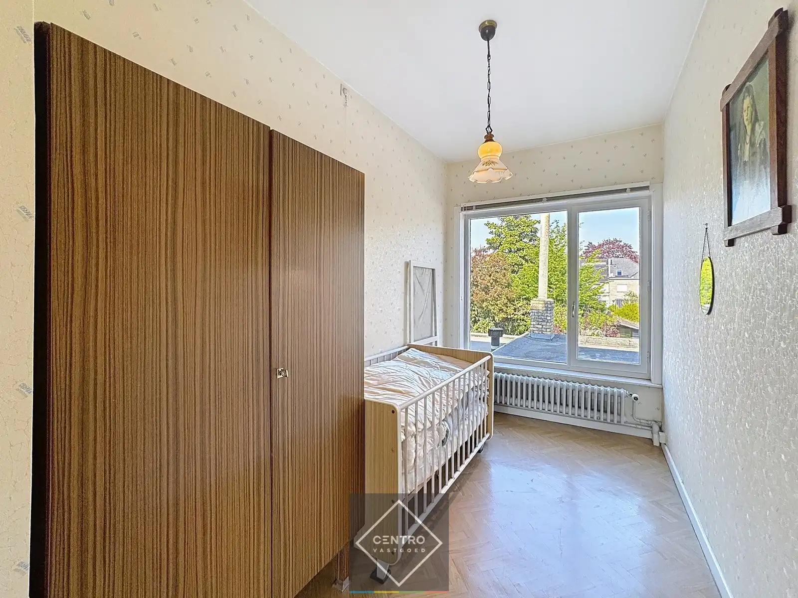 UITERST interessant gelegen woning te Sint-Andries! foto 16