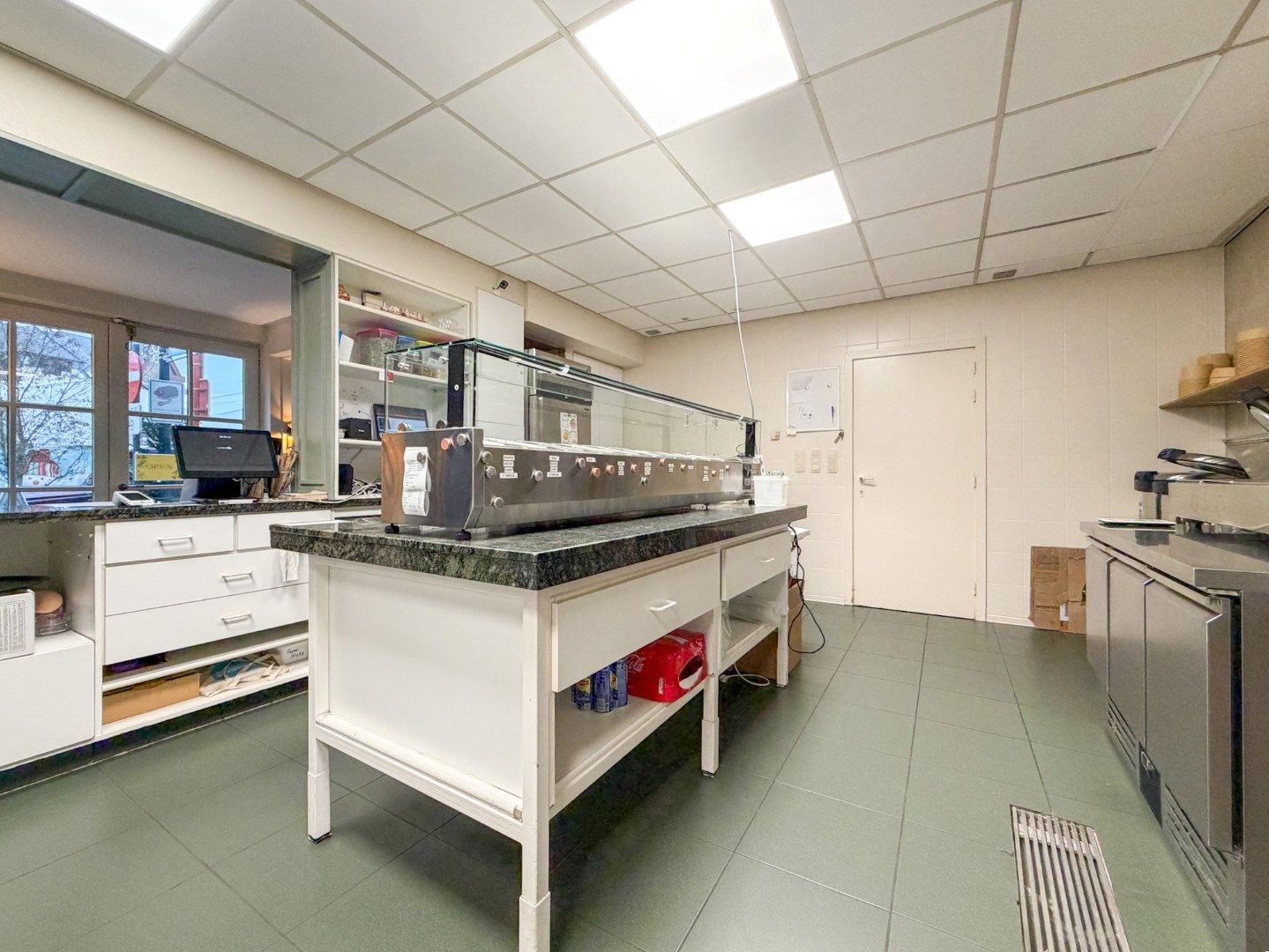 Handelspand op topligging, Markt Torhout! foto 8