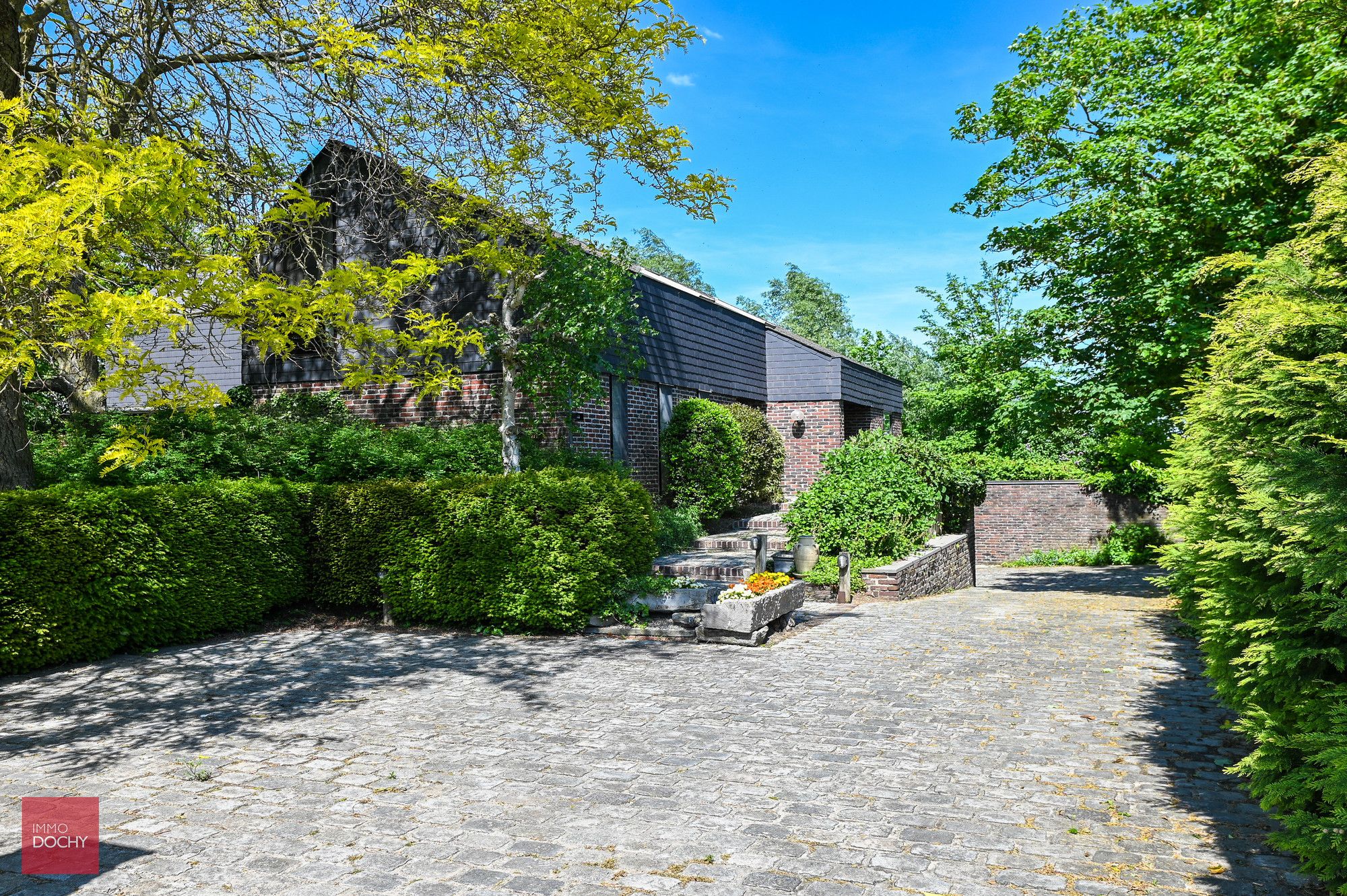 Architectenvilla met mooie tuin foto 6