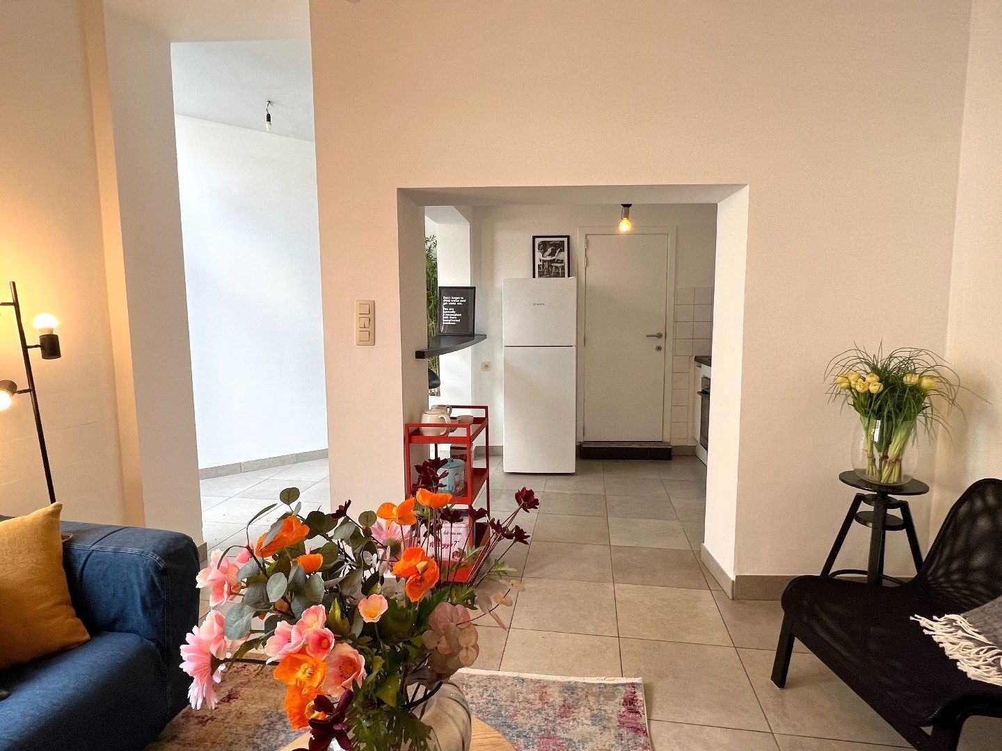 Instapklare rijwoning met tuin en 2 slaapkamers te koop te Harelbeke. foto 3