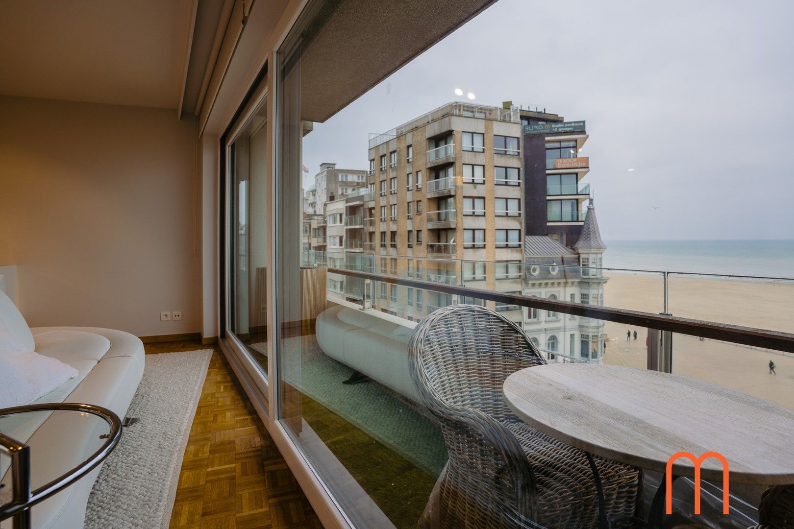 Luxe appartement te huur op de zeedijk van Oostende – Residentie Commodore foto 6