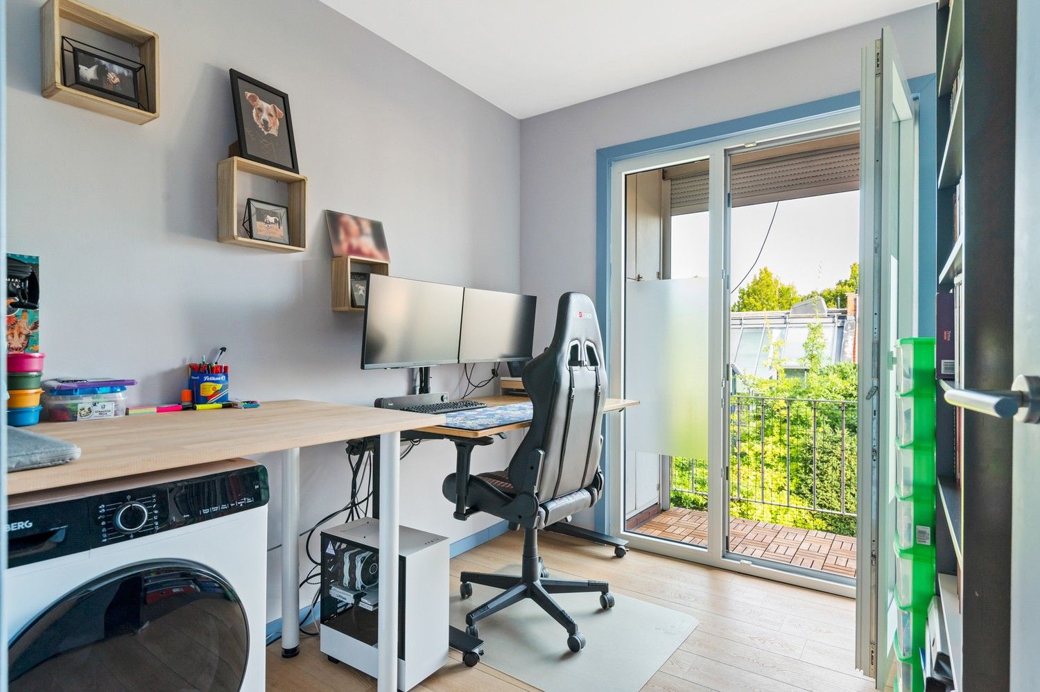 2 slaapkamer appartement met een terras in kleinschalig gebouw in Deurne! foto 13