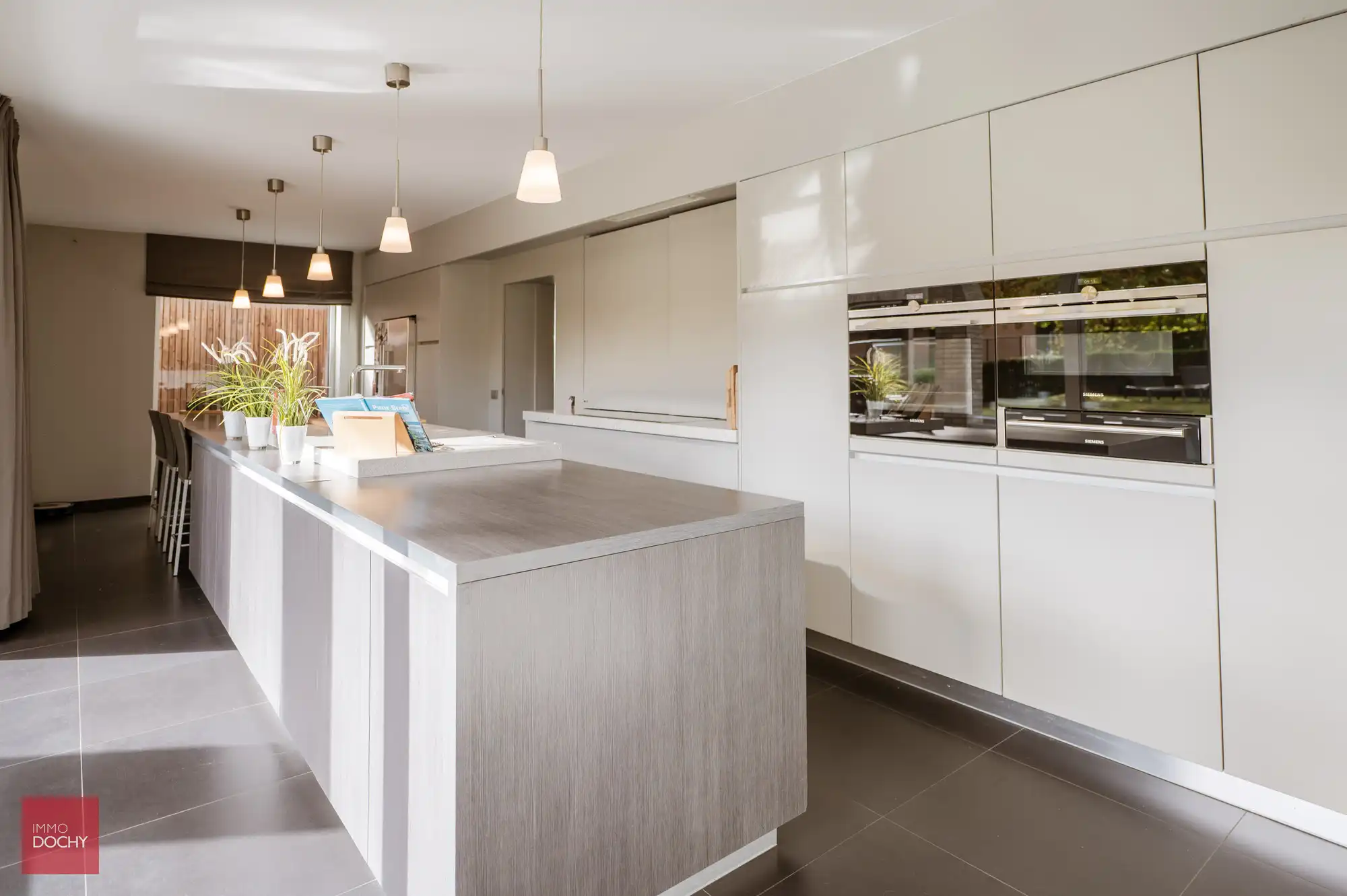 Recente en energiezuinige villa op een perceel van 1.688 m², gebouwd in 2011. foto 14