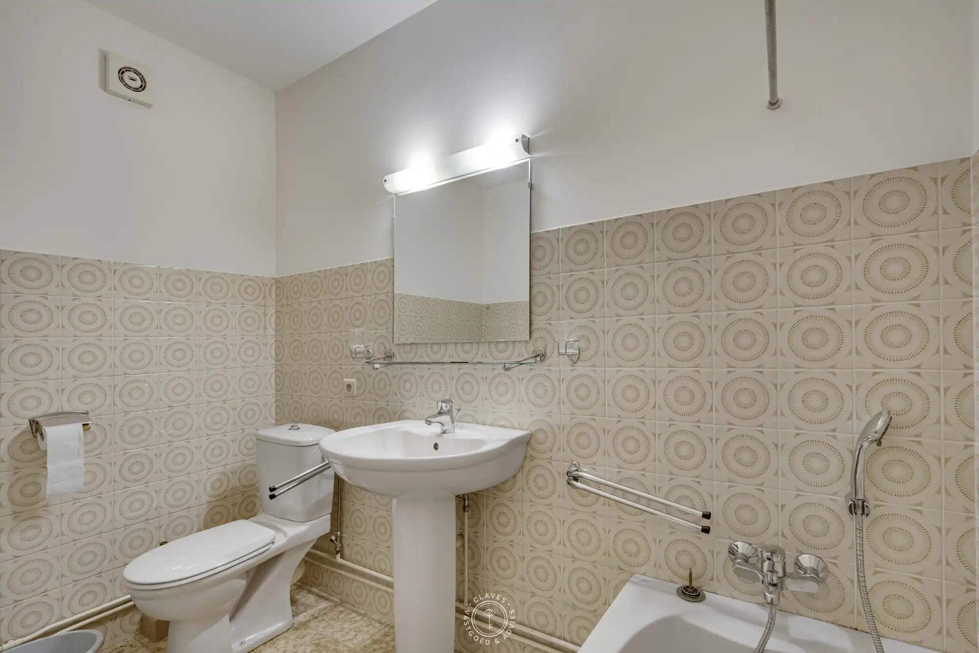 Lichtrijk hoekappartement op de 14de verdieping met panoramisch uitzicht foto 10