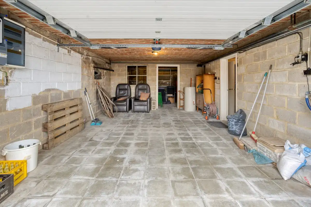 Ruime woning met boomgaard nabij centrum Lennik foto 14
