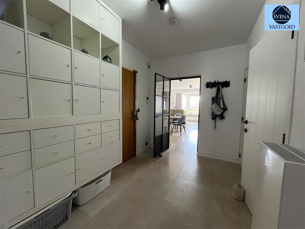 PRACHTIG ZEER GOED GELEGEN APPARTEMENT MET 2 SLAAPKAMERS foto 3