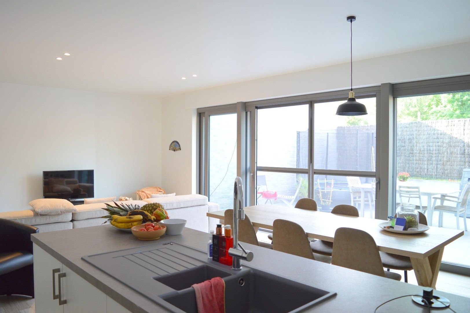 Instapklare woning met 3 ruime slaapkamers en enorm rustige ligging foto 5