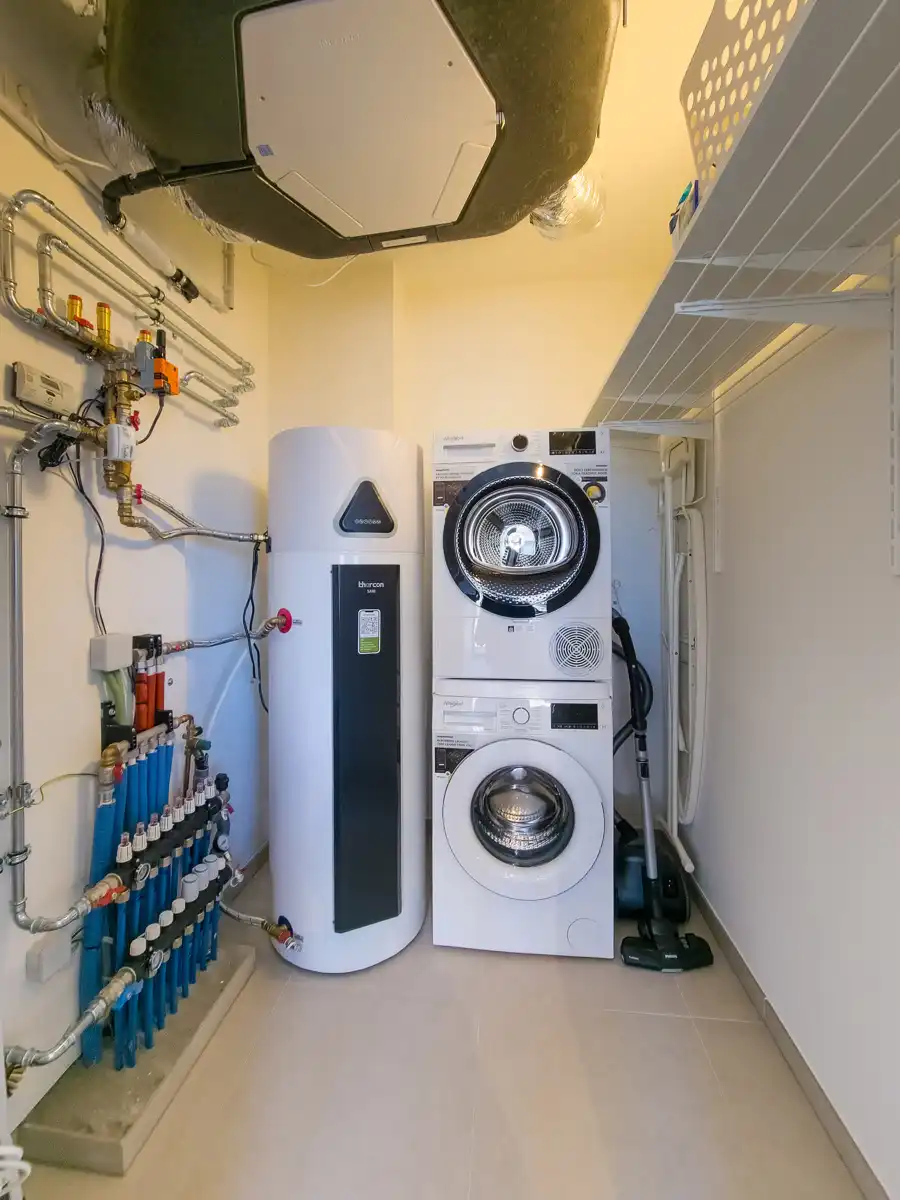 Rustig en comfortabel 2slpk appt. met mooi terras  foto 23