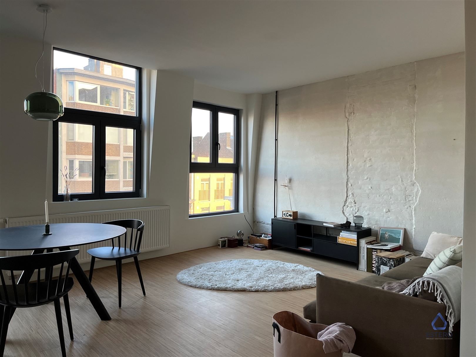 Semi gemeubeld appartement te Antwerpen foto 4