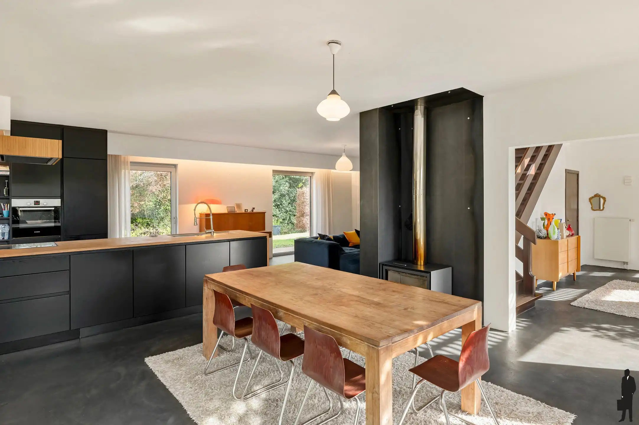 Ruime woning met zorgwoning foto 8