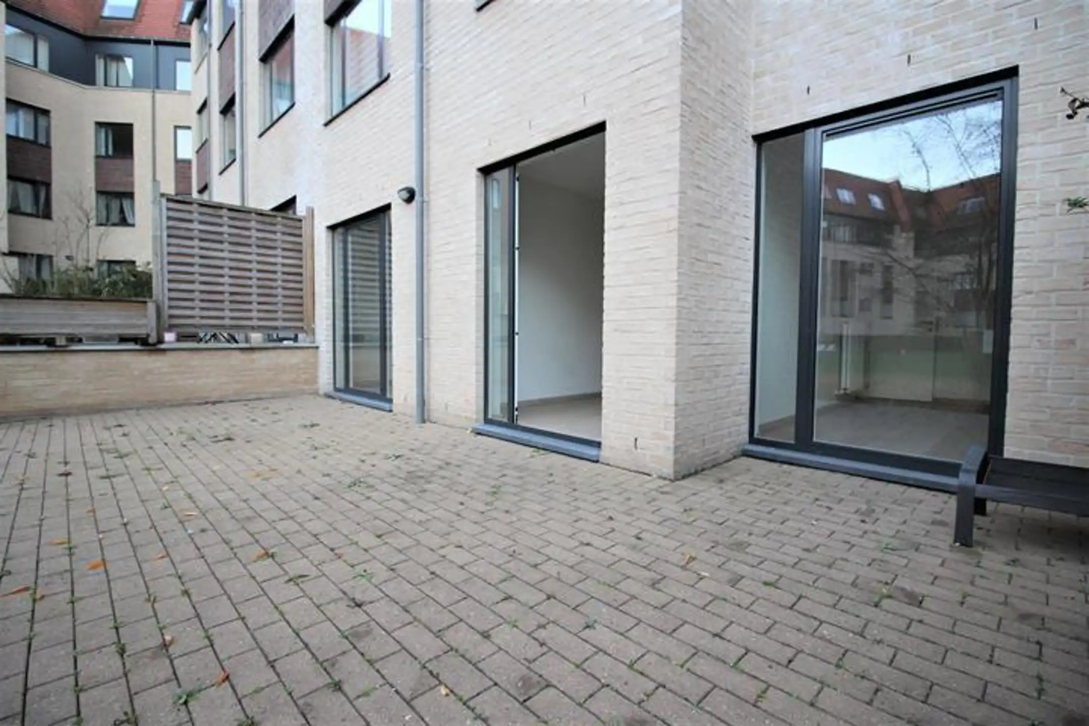 Appartement ±110m² + terras & parking foto 3