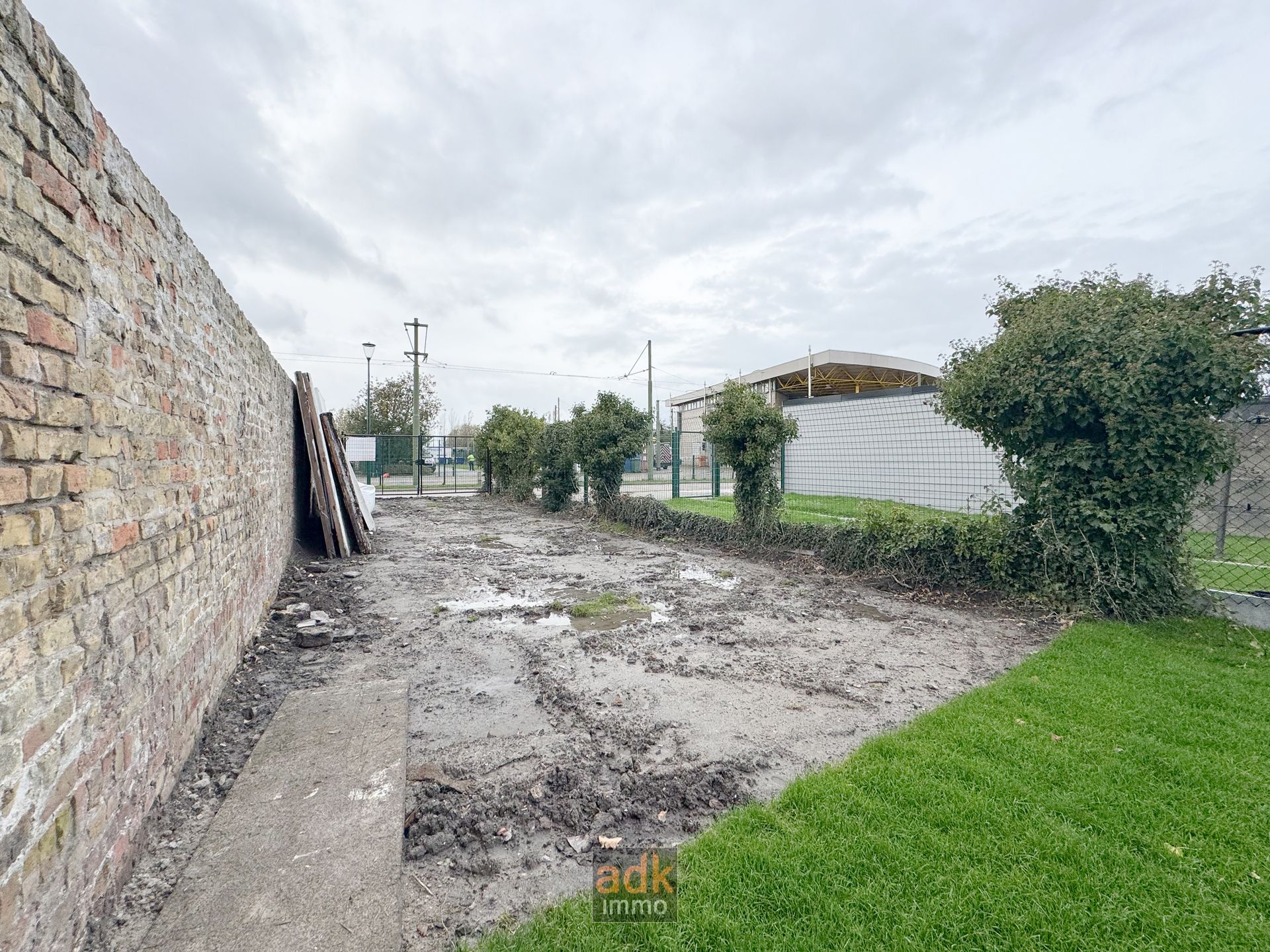 Instapklare 4-gevelwoning met zonnige tuin, terras. foto 20