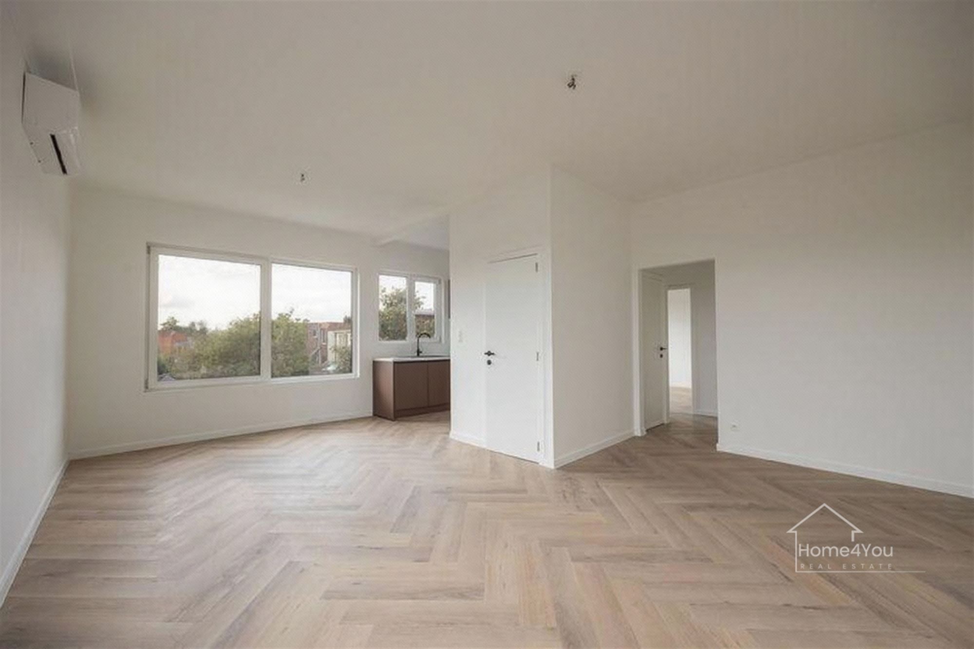 Gerenoveerd appartement te koop! foto 4