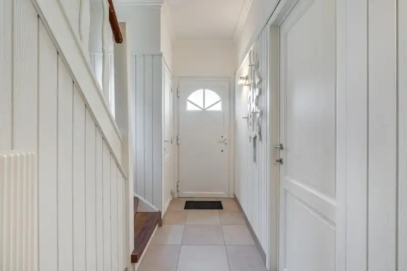 Stijlvolle, landelijke woning met 3 slaapkamers, garage en tuin foto 4
