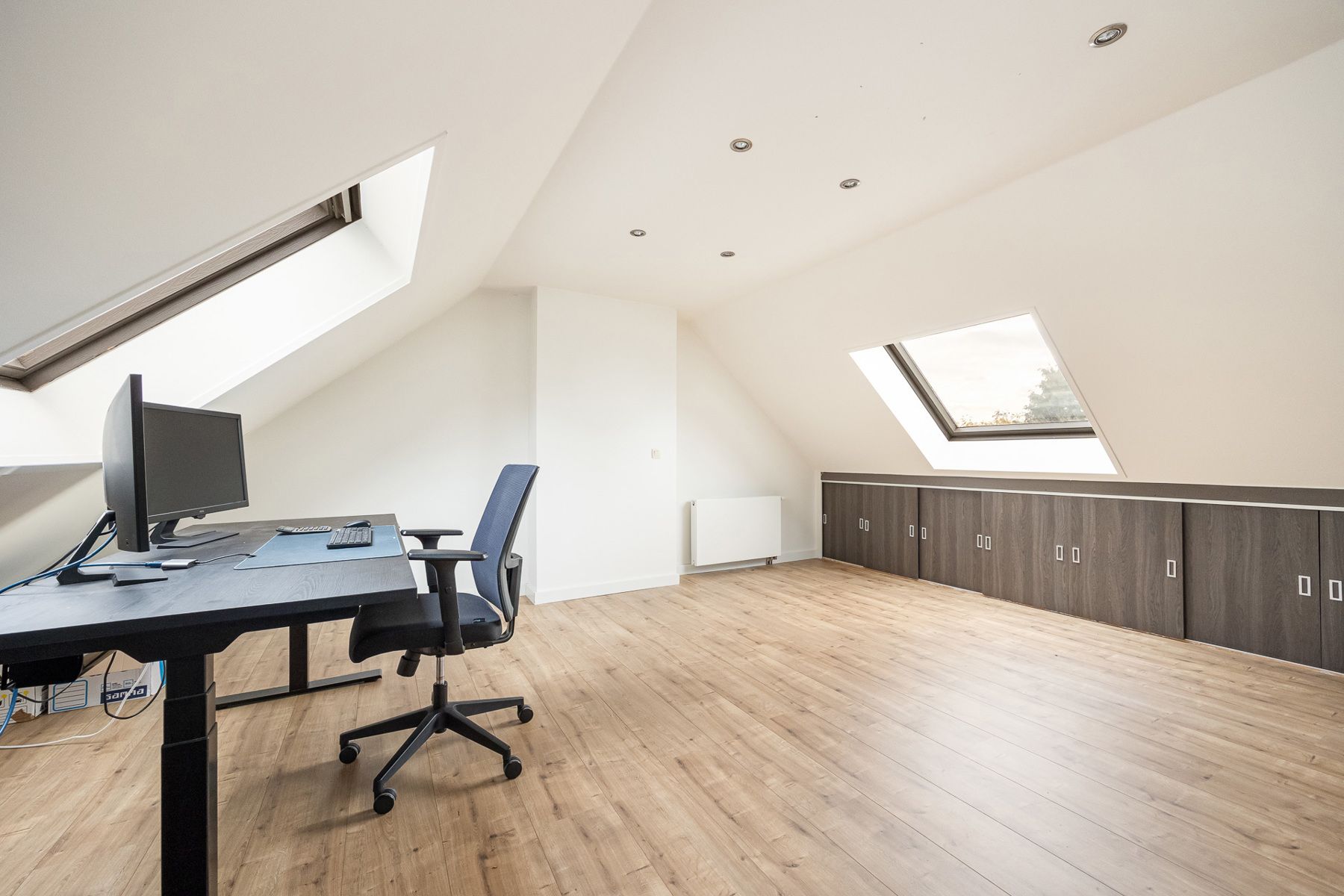 Recent gerenoveerde woning met 3 slaapkamers in het hartje van Schoten! foto 15