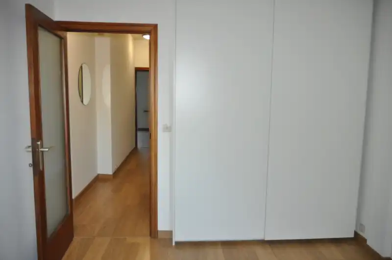 Gezelllig appartement in kleine residentie gelegen in mooie groene laan. foto 8