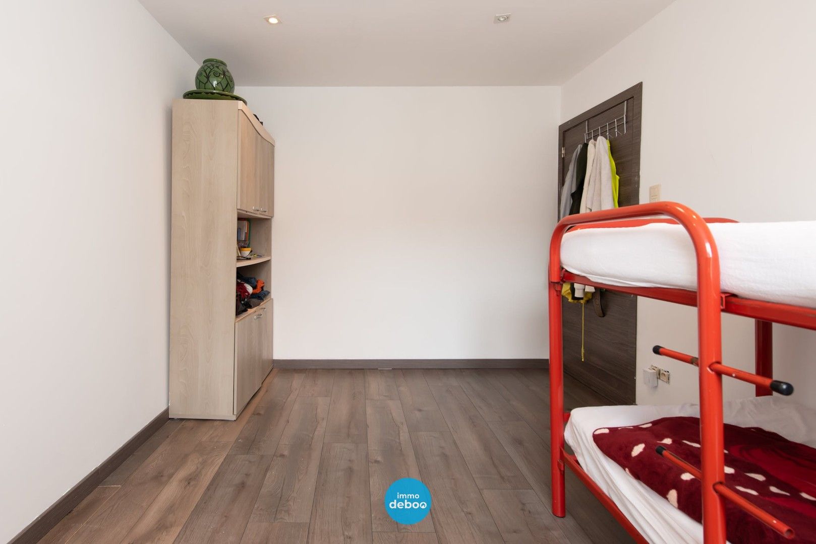 Ruime instapklare woning vlakbij zee foto 15