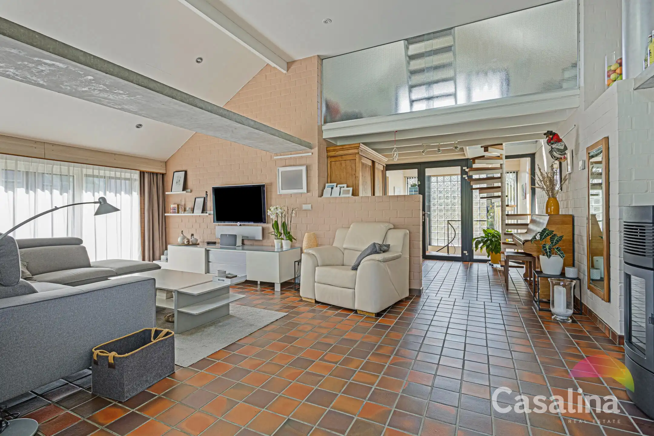 4-gevel woning met een prachtige tuin foto 8