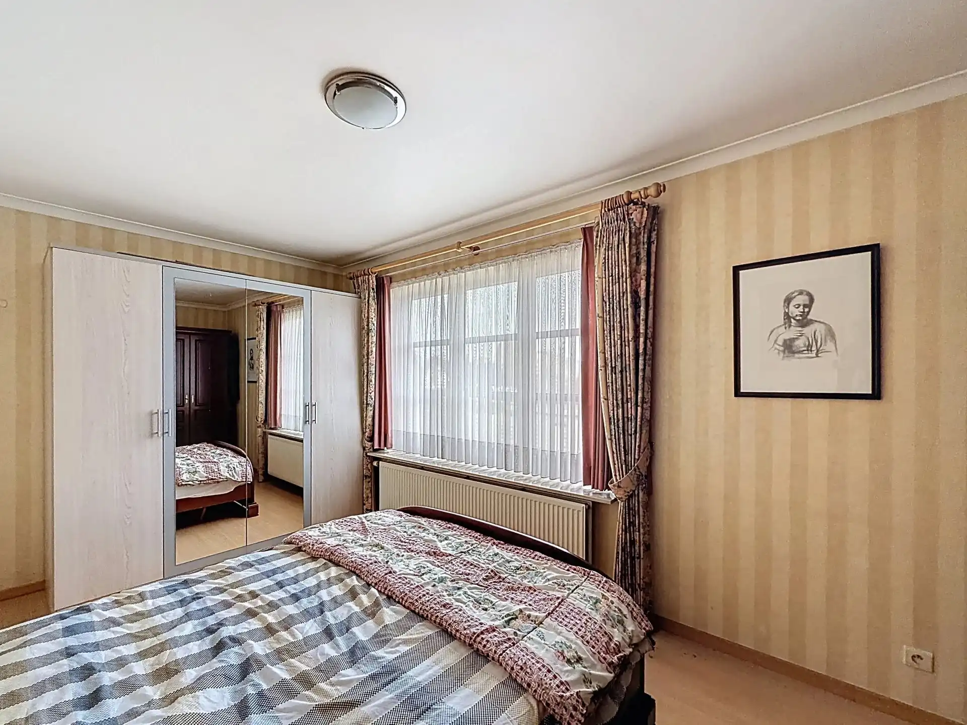 Te koop: Ruim duplex appartement met 4 slaapkamers in Lommel foto 19