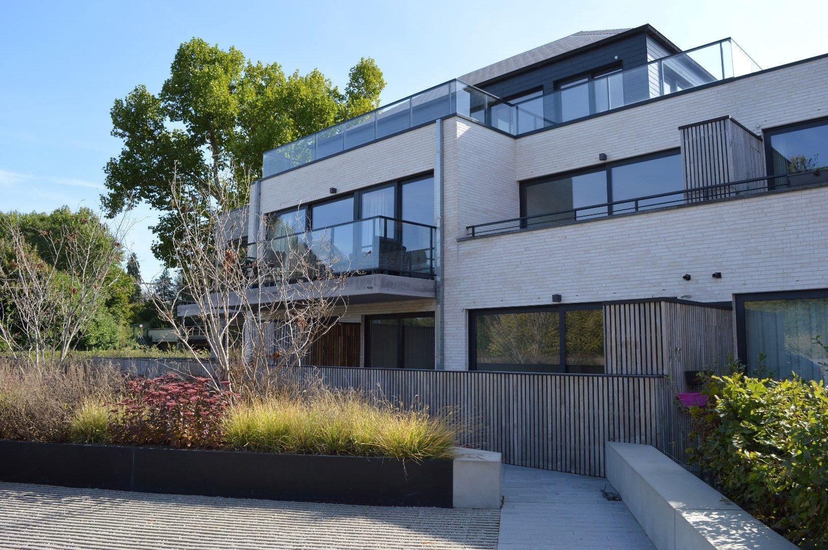 Prachtig appartement met vlotte bereikbaarheid in een groene omgeving foto 10