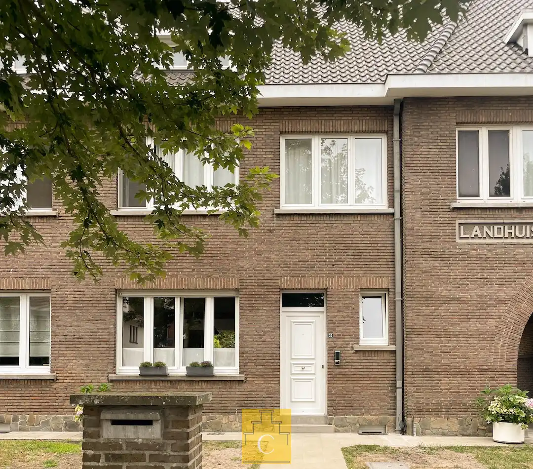 Karaktervolle woning uit 1940 met zuidwest gerichte tuin nabij Brugge foto 2