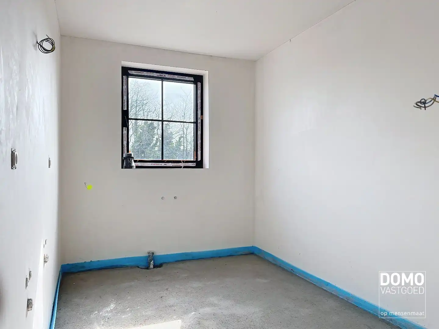 ENERGIEZUINIGE HALFOPENBEBOUWING MET 3 SLAAPKAMERS TE KERMT foto 10