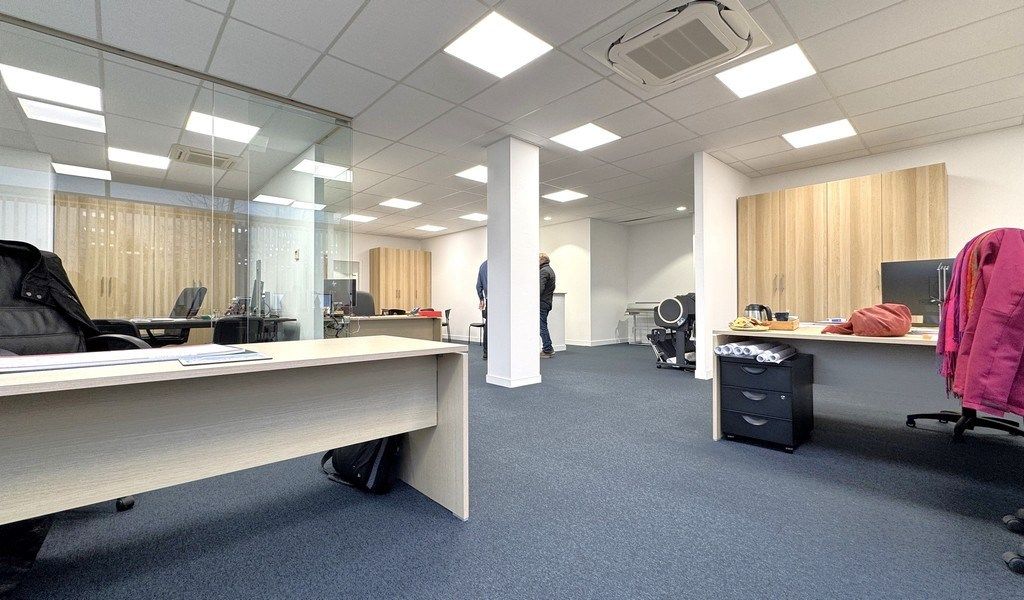 Instapklare kantoren te huur in Kontich foto 6