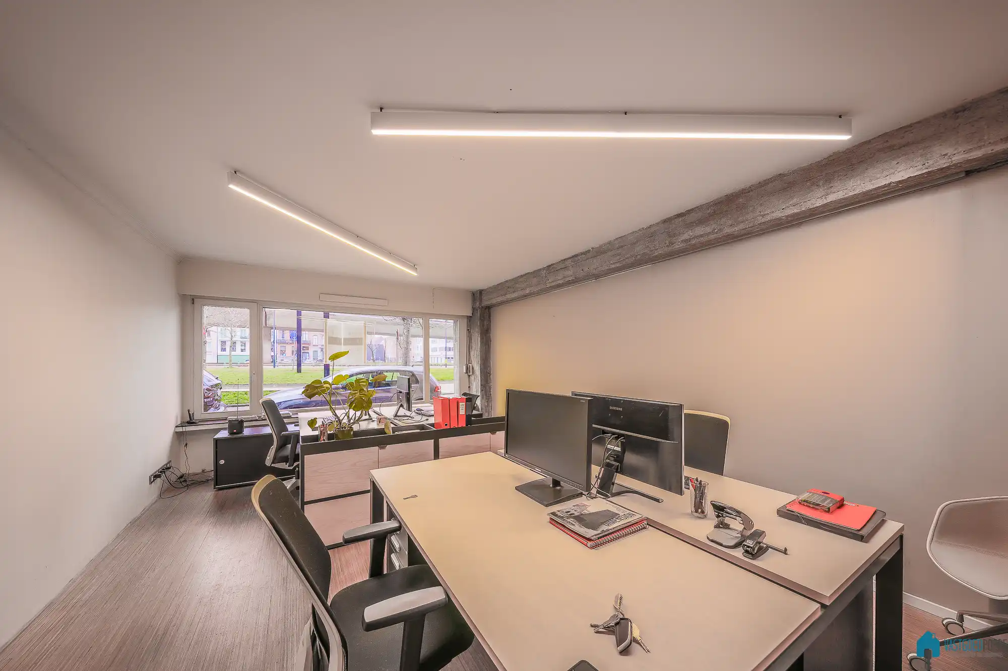 Gelijkvloers-appartement palend aan het Zuidpark foto 2