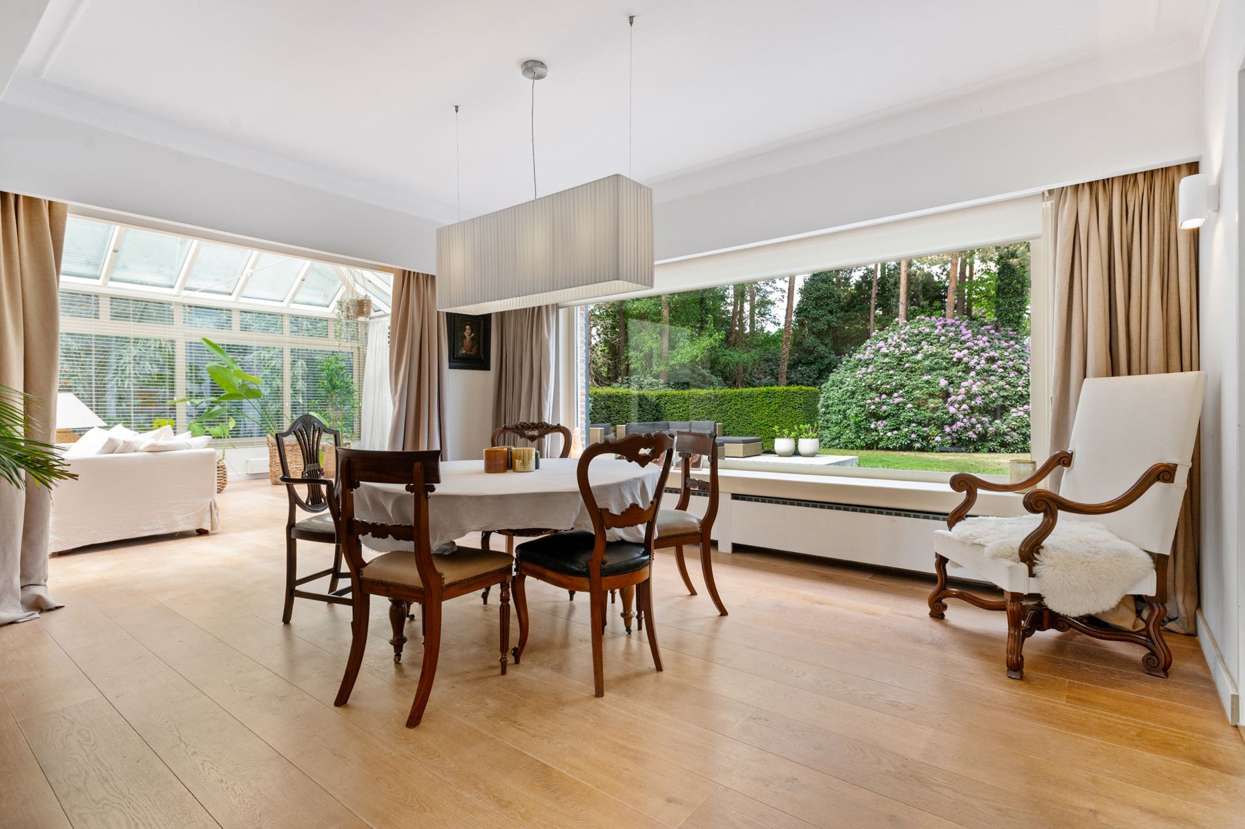 Ruime villa op toplocatie in de gegeerde wijk Koningshof foto 9