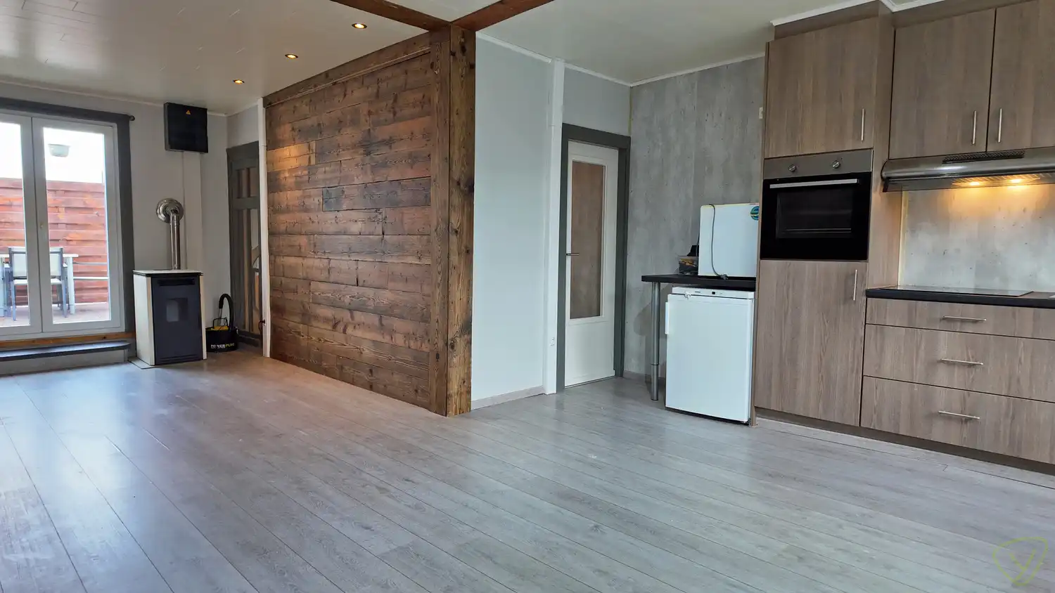 Gezellig duplex-appartement in het centrum van Waarschoot! foto 4