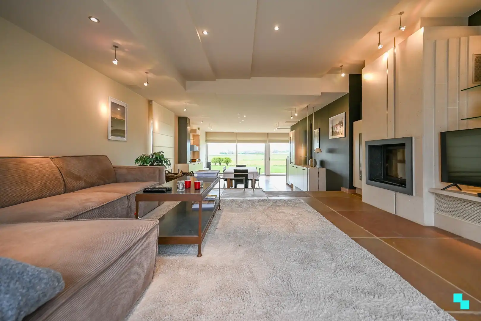 Charmante alleenstaande villa met prachtig landelijk uitzicht en ruime tuin foto 5