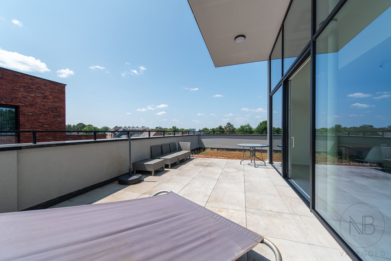 Modern en energiezuinig penthouse op toplocatie in Genk! foto 13