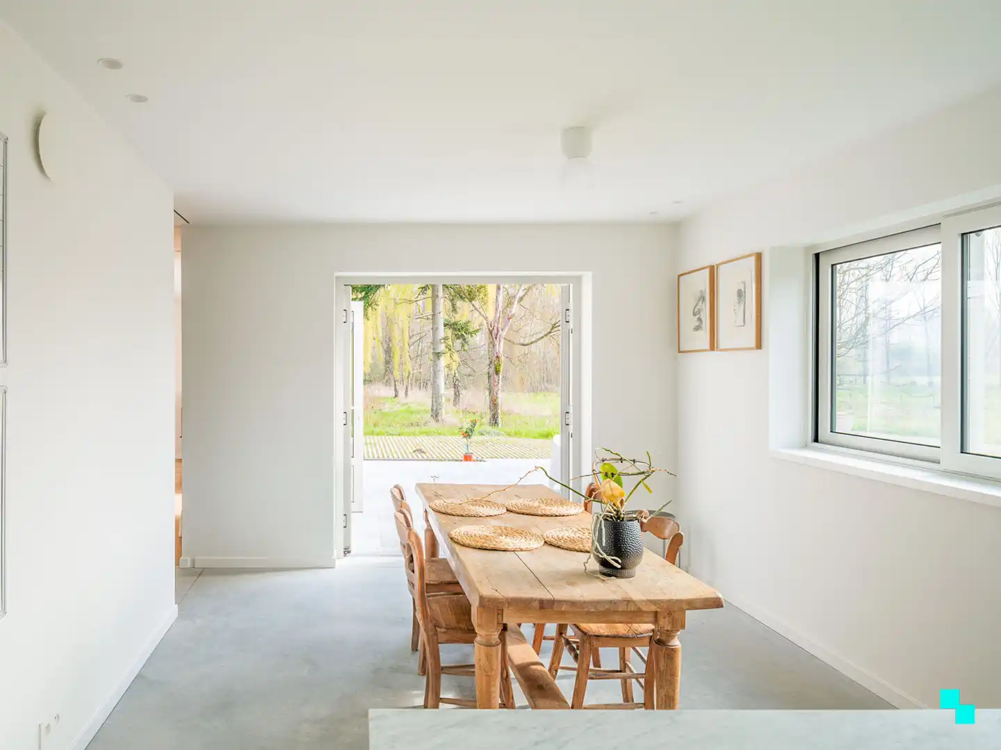 Recent gerenoveerde woning in Valleigebied foto 16