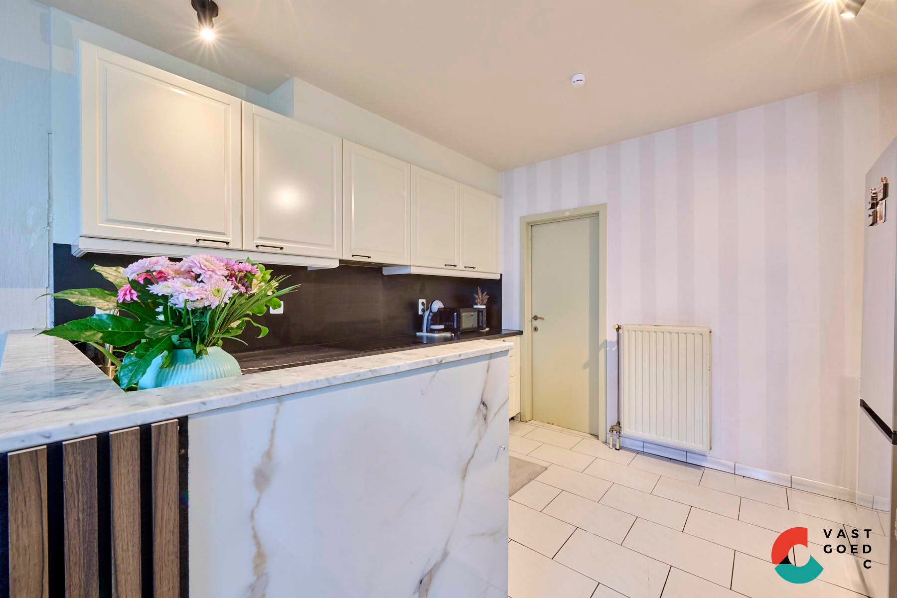 Appartement te koop foto 8